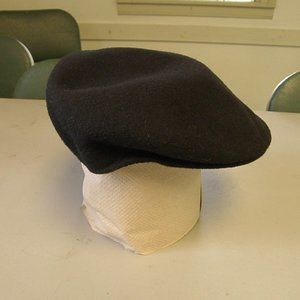 A Leader in Fashion Bollman Cabbie hat,Large,150yrs